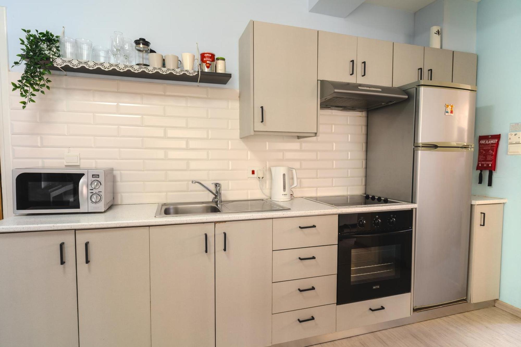 Helios Mackenzie One Bedroom Flat Larnaca Eksteriør billede