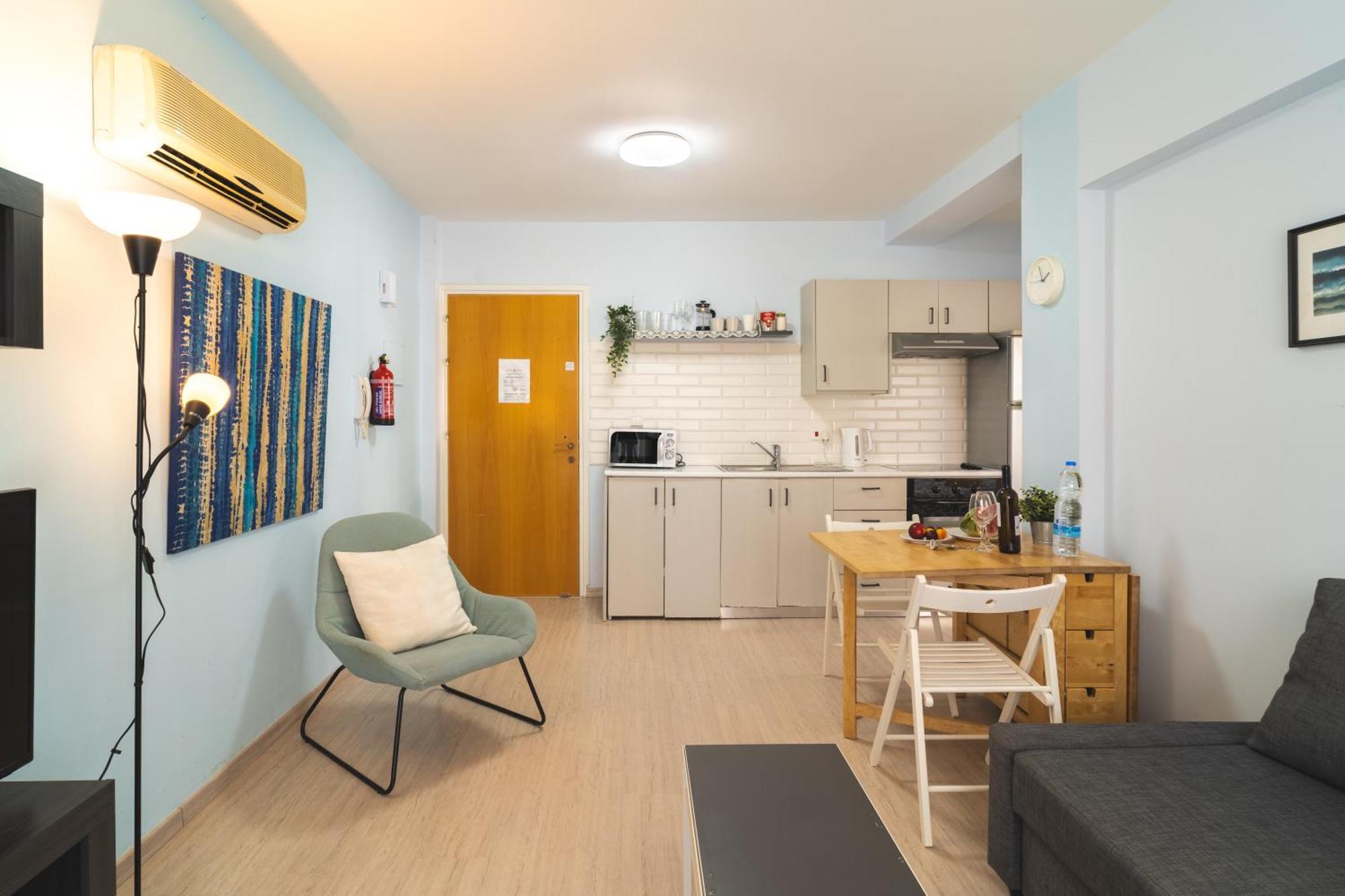 Helios Mackenzie One Bedroom Flat Larnaca Eksteriør billede