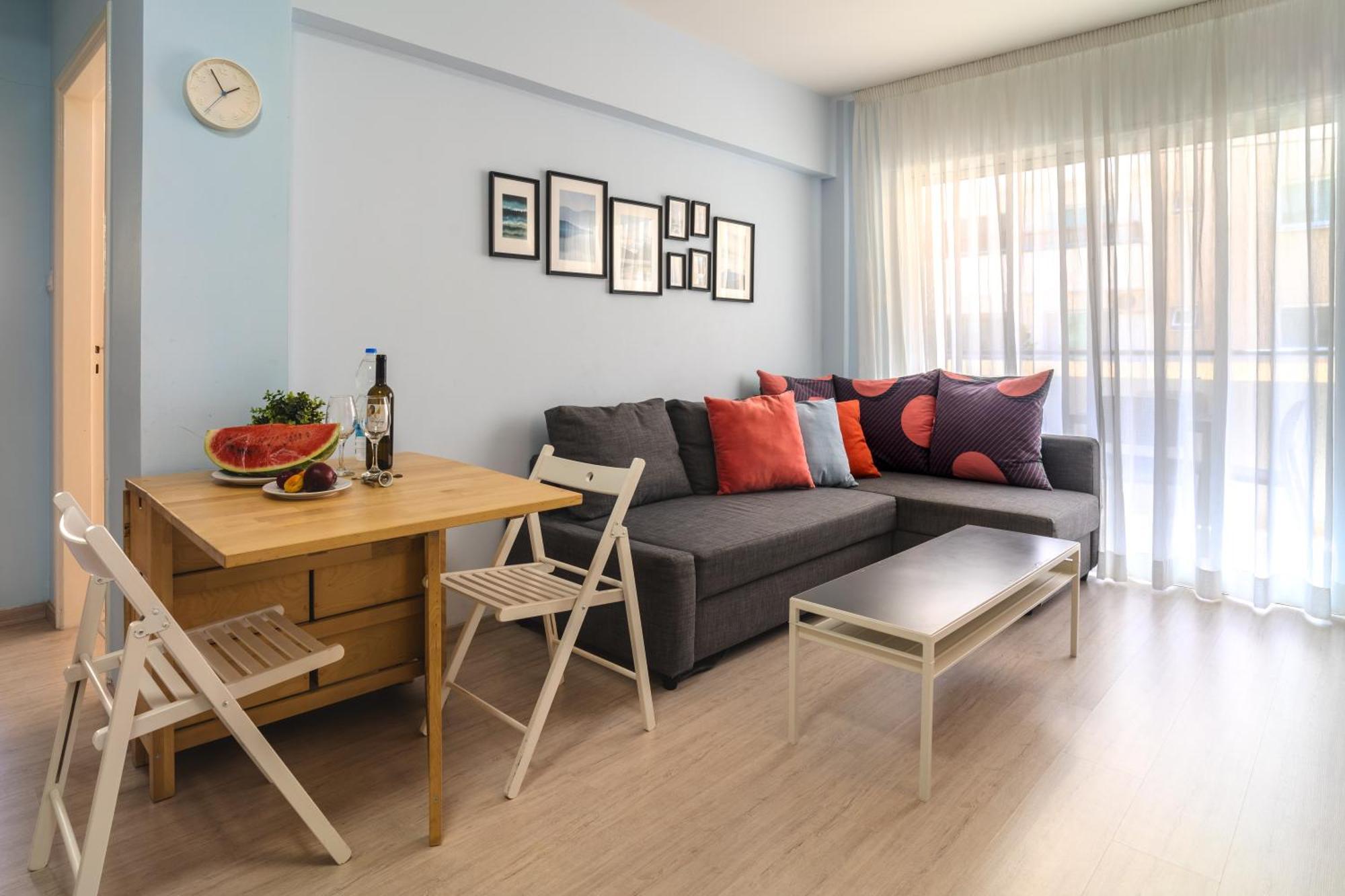 Helios Mackenzie One Bedroom Flat Larnaca Eksteriør billede